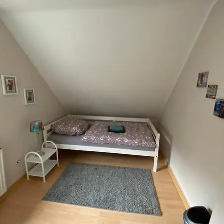 Homestay Stern Bis Zu 9 Betten Verfuegbar Bremen