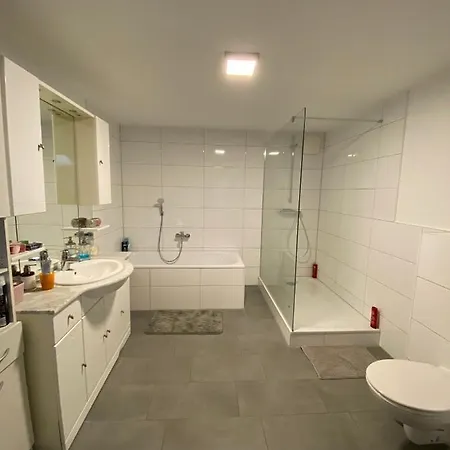 Stern Bis Zu 9 Betten Verfuegbar Homestay *
