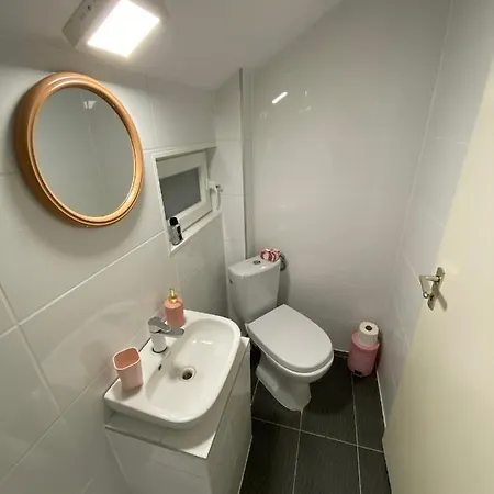 Stern Bis Zu 9 Betten Verfuegbar Homestay *